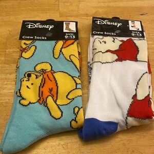 Disney Winnie the Pooh 2 pair crew socks. One Size 9-13 unisex NWT